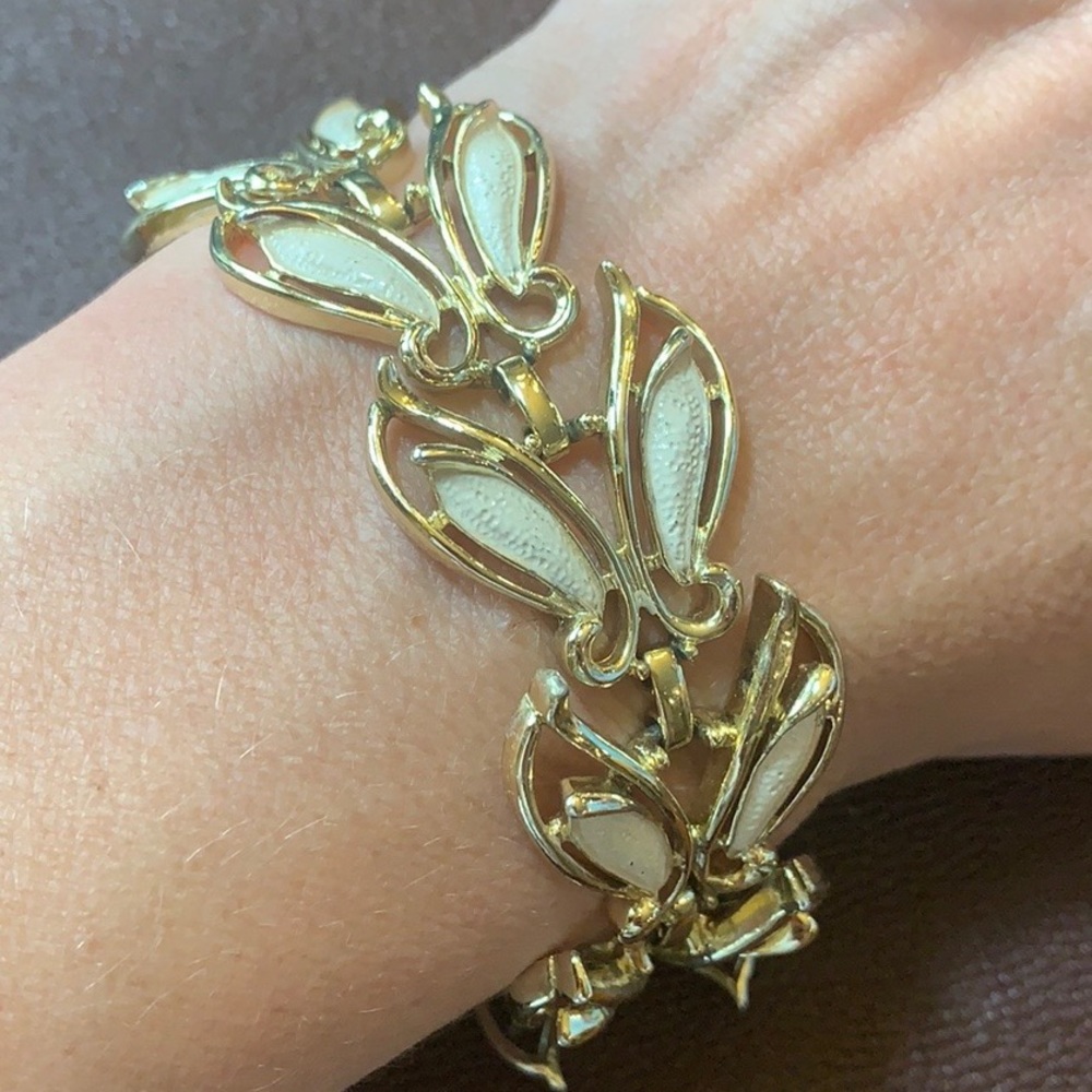 Sarah Coventry vintage enamel link bracelet